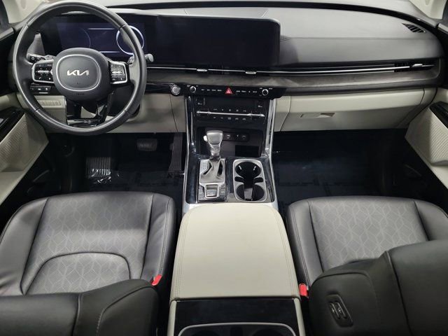 Used 2024 Kia Carnival SX FWD image 14