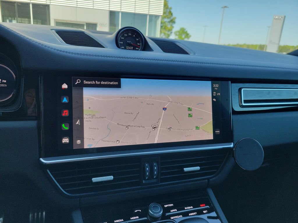 Certified 2022 Porsche Cayenne GTS image 22