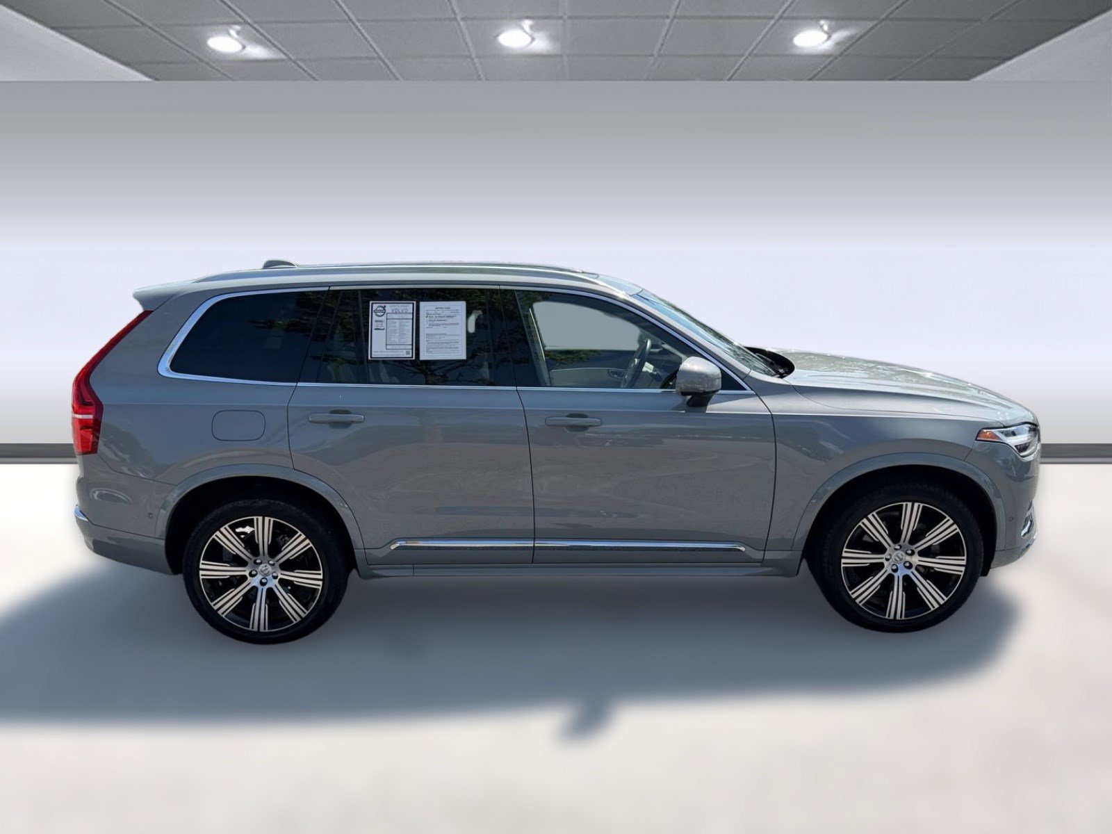 Certified 2024 Volvo XC90 B6 Ultimate AWD/4WD image 8