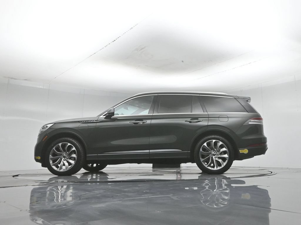 Used 2022 Lincoln Aviator Grand Touring w/ Equipment Group 301A AWD/4WD image 54