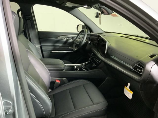New 2026 Chevrolet Traverse LT w/ Driver Confidence Package image 28