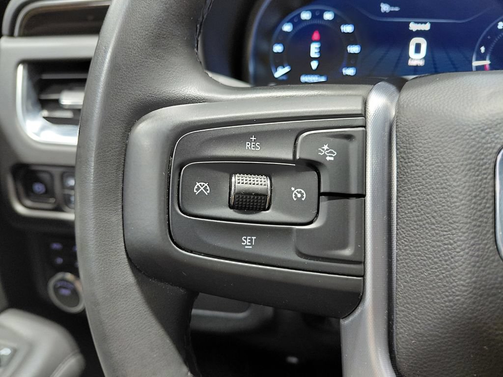 Used 2024 GMC Yukon SLE AWD/4WD image 33