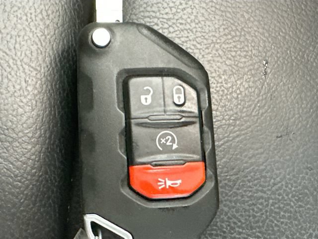Used 2020 Jeep Wrangler Unlimited Rubicon AWD/4WD image 18