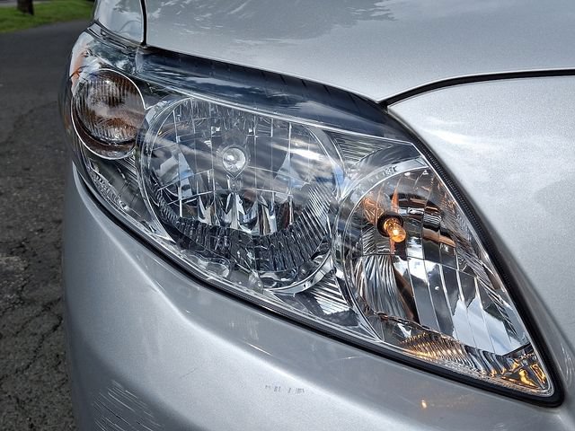 Used 2010 Toyota Corolla FWD image 9