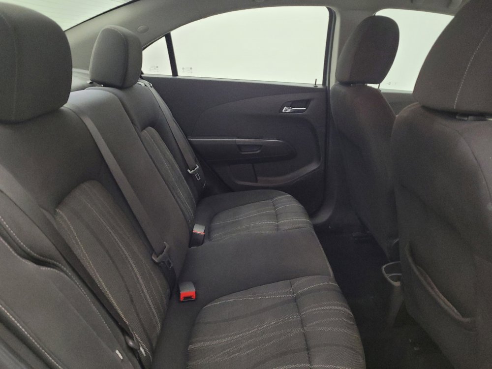 Used 2018 Chevrolet Sonic LT image 19
