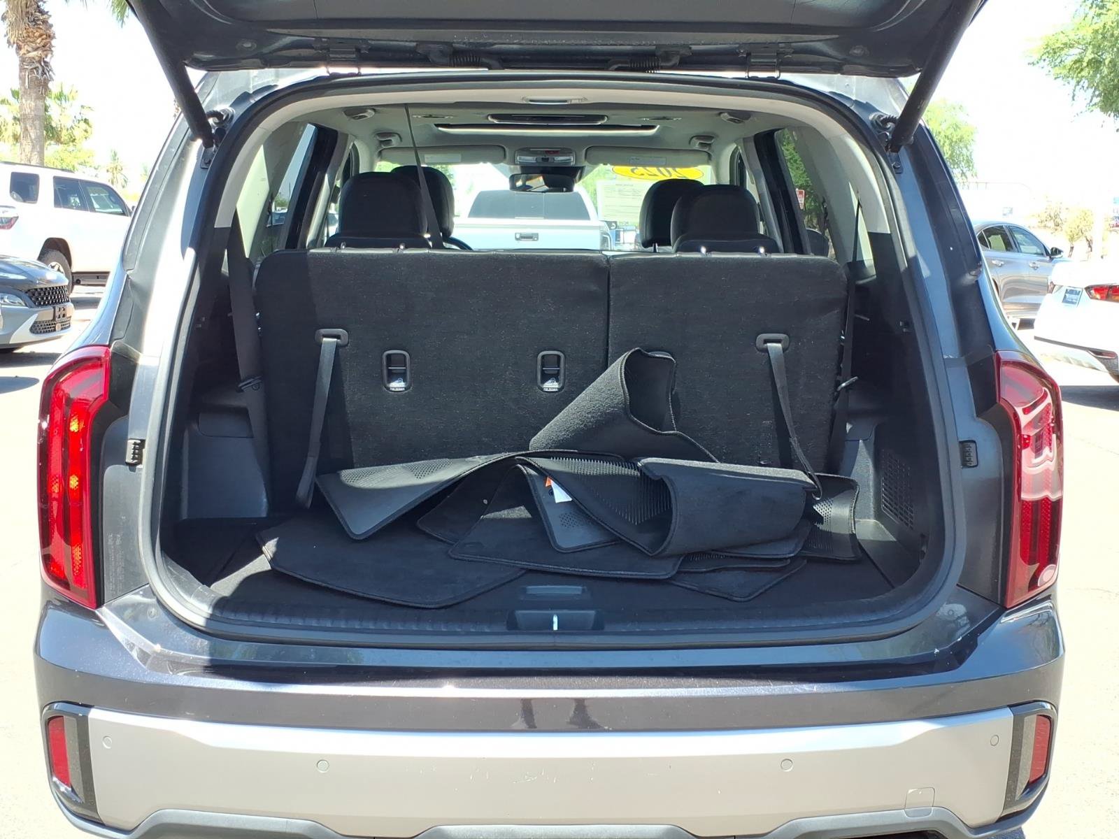 Used 2025 Kia Telluride S AWD/4WD image 10