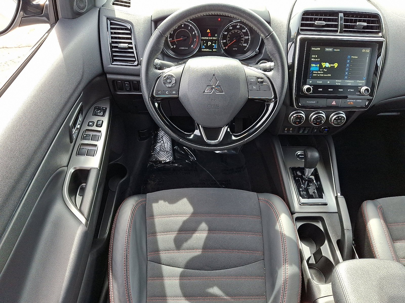 Used 2024 Mitsubishi Outlander Sport SE image 12