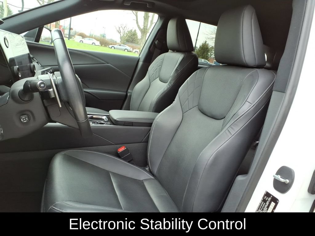 Used 2023 Lexus RX 350 FWD w/ Cold Area Package image 12