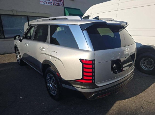 Used 2026 Hyundai Palisade SEL FWD image 4