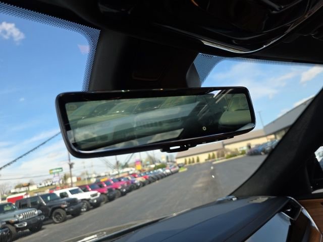 Used 2024 Jeep Grand Cherokee Summit image 34