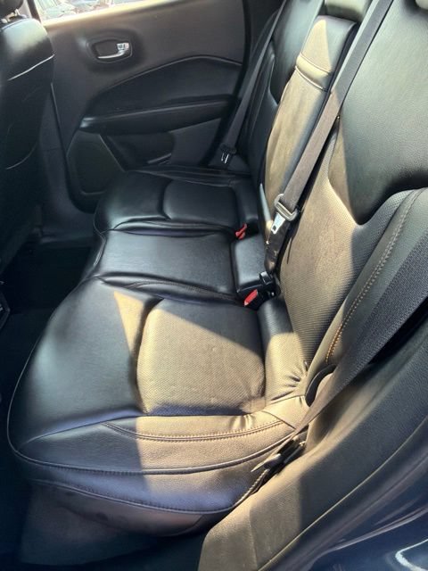 Used 2018 Jeep Compass Limited w/ Navigation Group FWD image 9