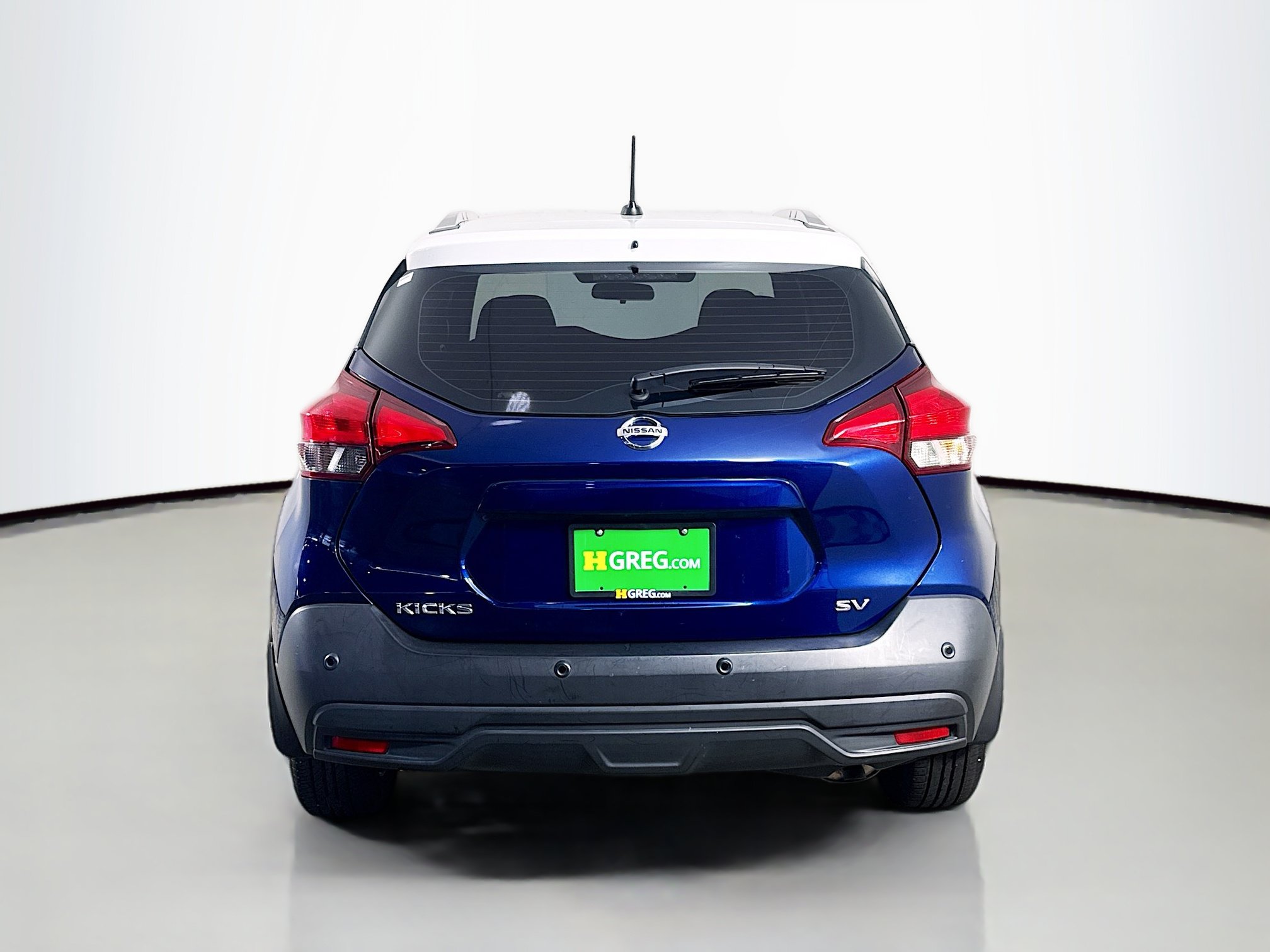 Used 2020 Nissan Kicks SV FWD image 8