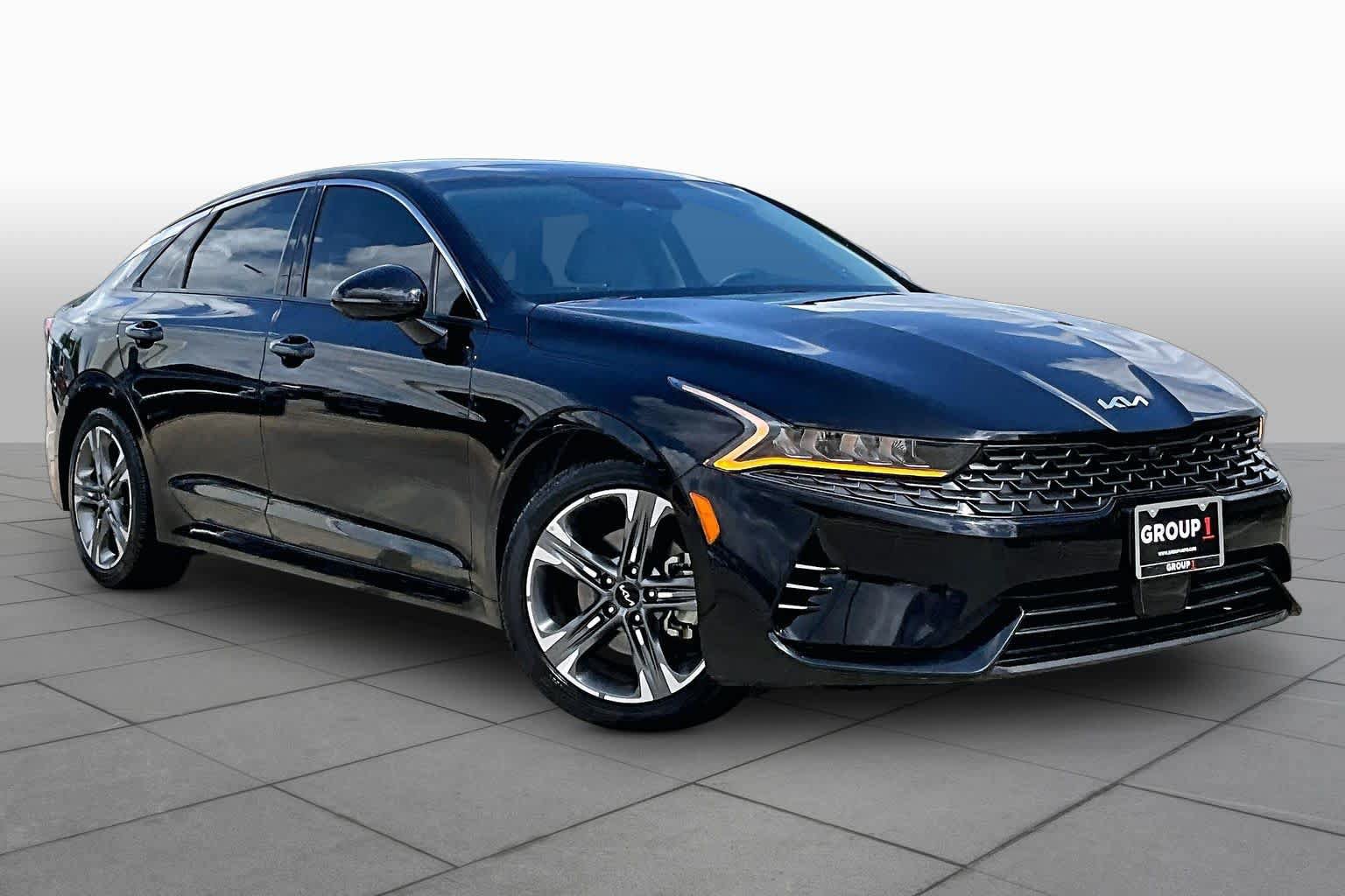 Used 2024 Kia K5 EX w/ EX Premium Package FWD image 3