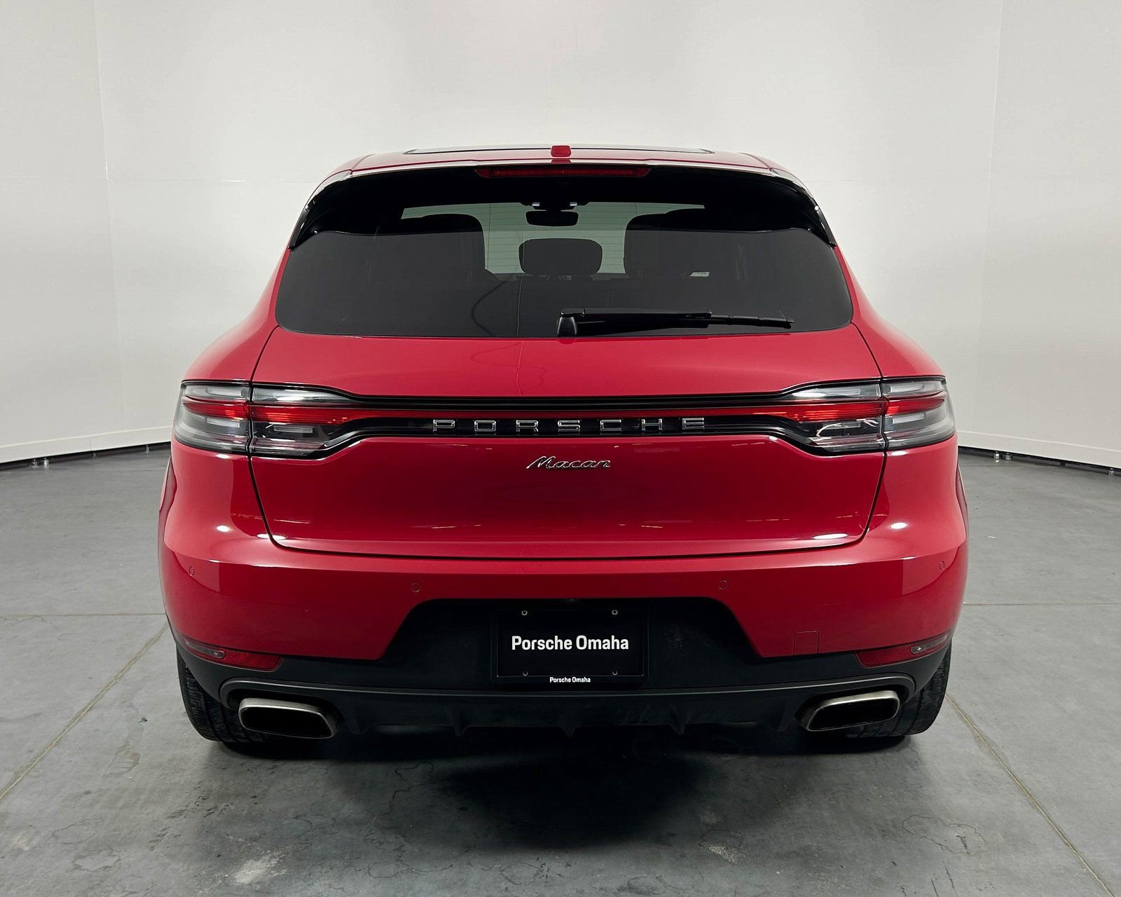 Used 2020 Porsche Macan image 6