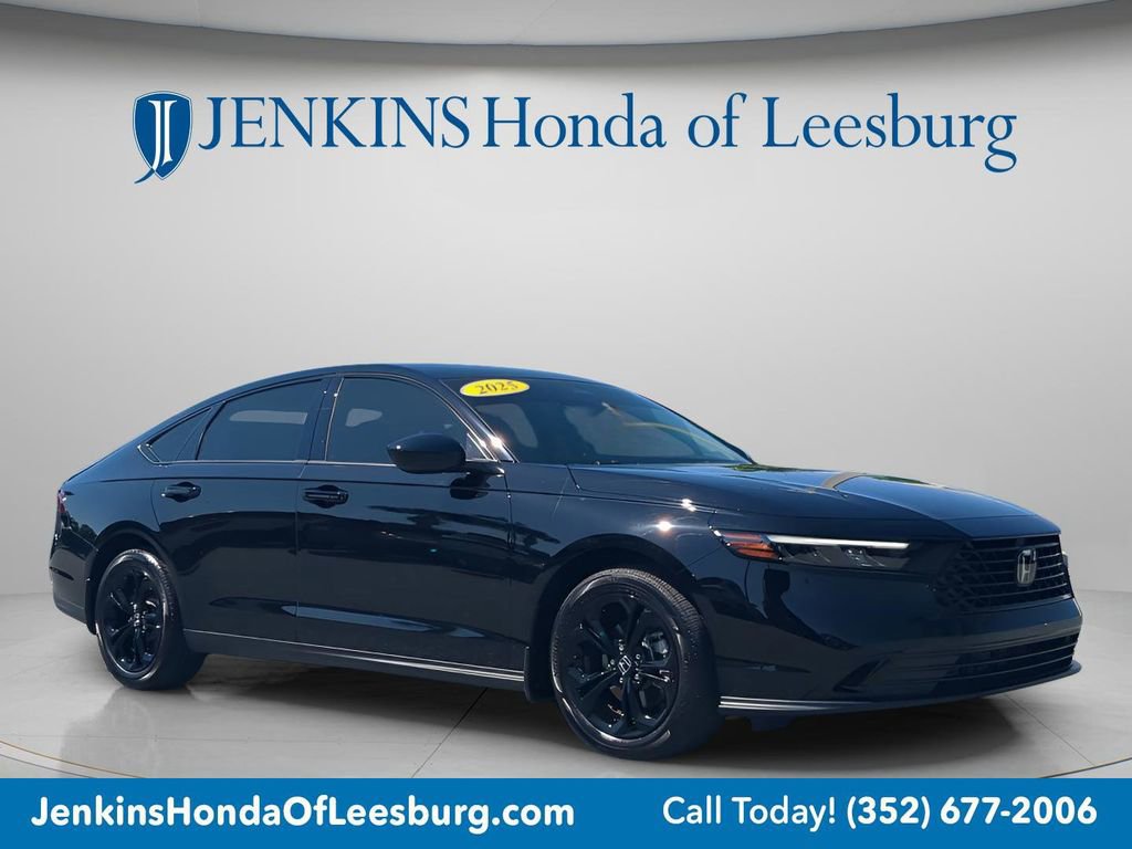 Certified 2025 Honda Accord SE image 1