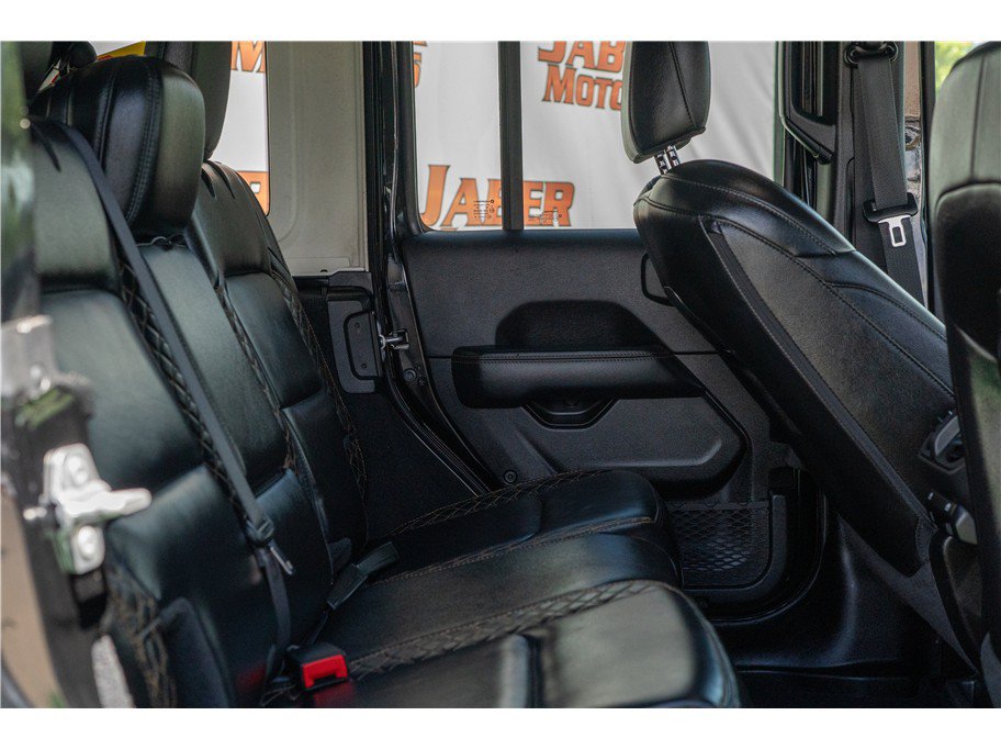 Used 2021 Jeep Wrangler Unlimited Sahara AWD/4WD image 32