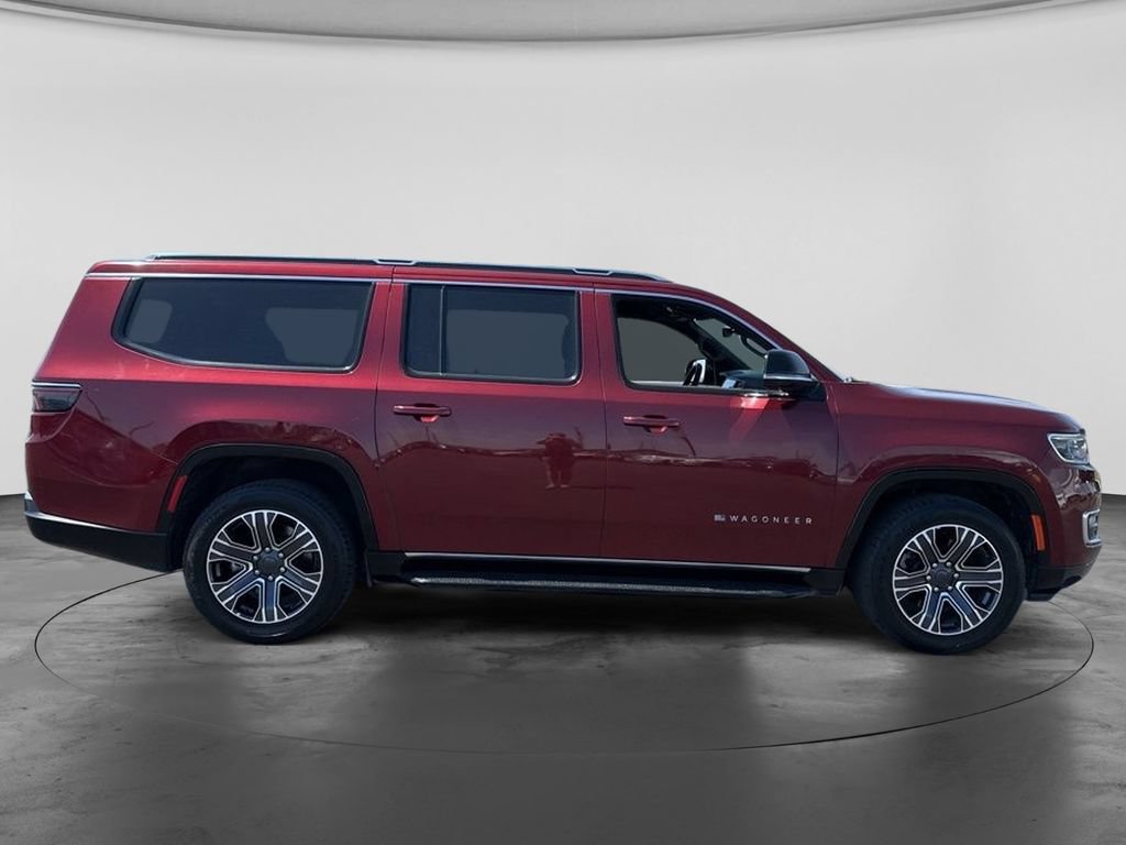 Used 2023 Jeep Wagoneer L Series II AWD/4WD image 4