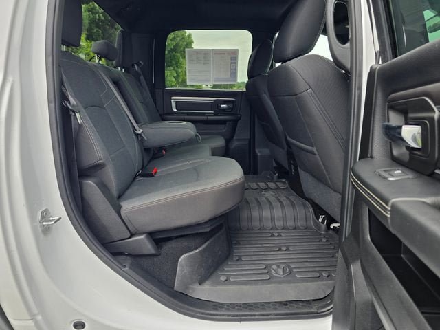 Used 2024 RAM 1500 Classic Warlock AWD/4WD image 16