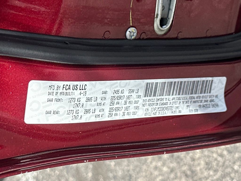 Used 2019 Jeep Cherokee Latitude w/ Popular Appearance Group image 29