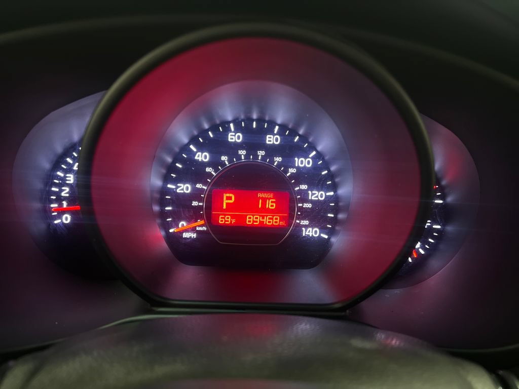 Used 2015 Kia Soul FWD image 16