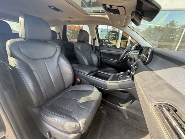 Used 2021 Hyundai Palisade SEL w/ Premium Package image 12