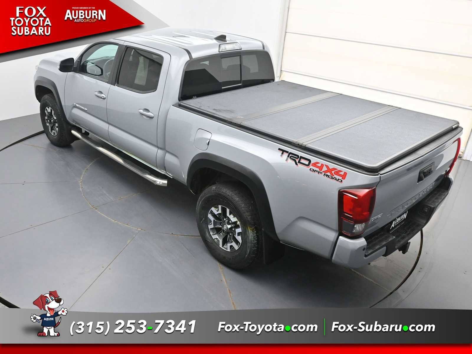 Used 2019 Toyota Tacoma TRD Off-Road w/ Technology Package AWD/4WD image 26