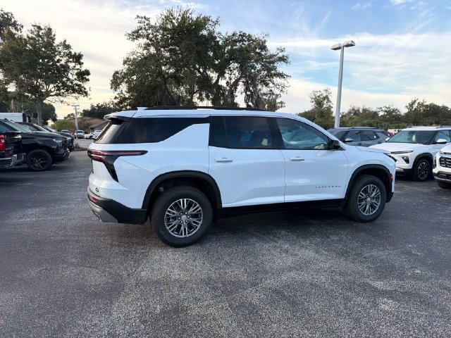 New 2027 Chevrolet Traverse LT w/ Driver Confidence Package FWD image 12