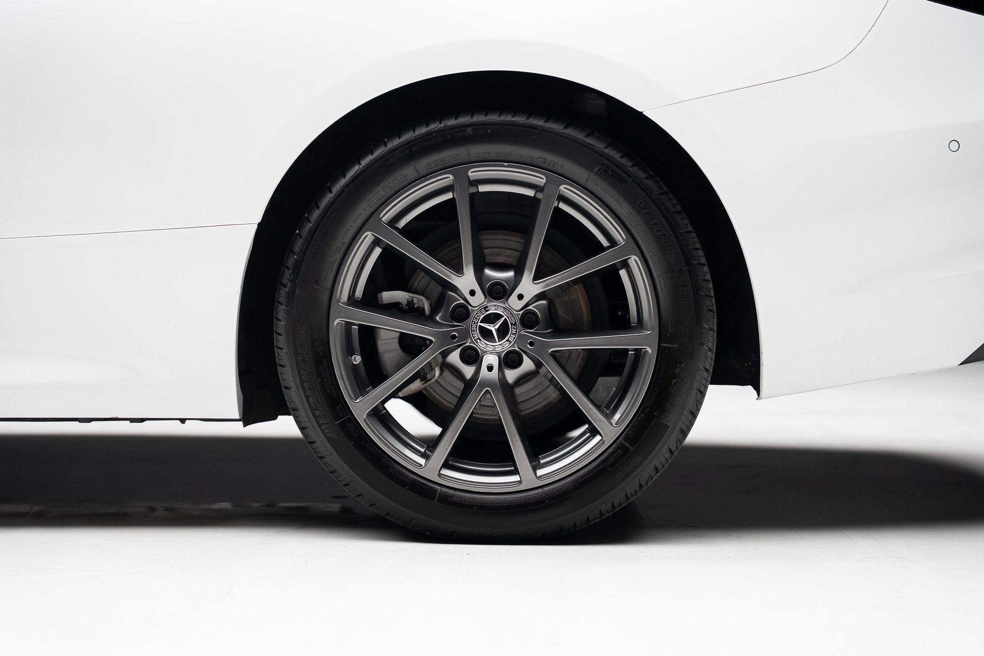 Used 2024 Mercedes-Benz CLE 300 4MATIC Coupe image 22