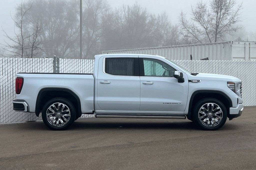 New 2026 GMC Sierra 1500 Denali w/ Denali Reserve Package image 3