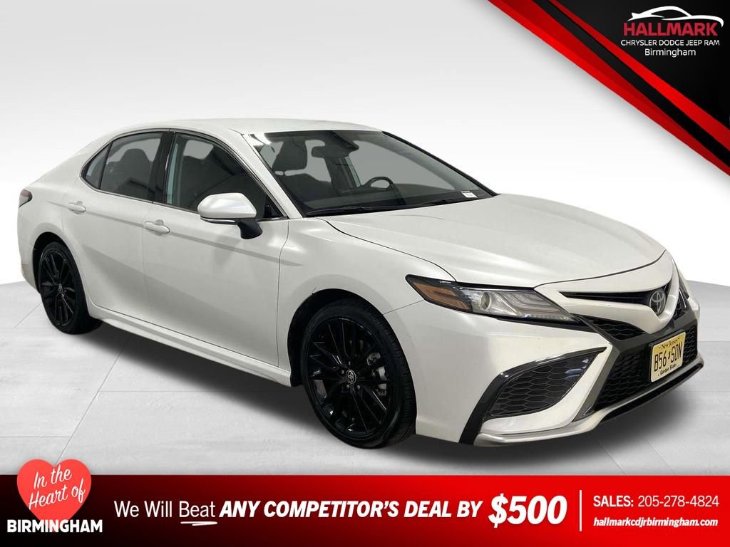 Used 2023 Toyota Camry XSE image 1