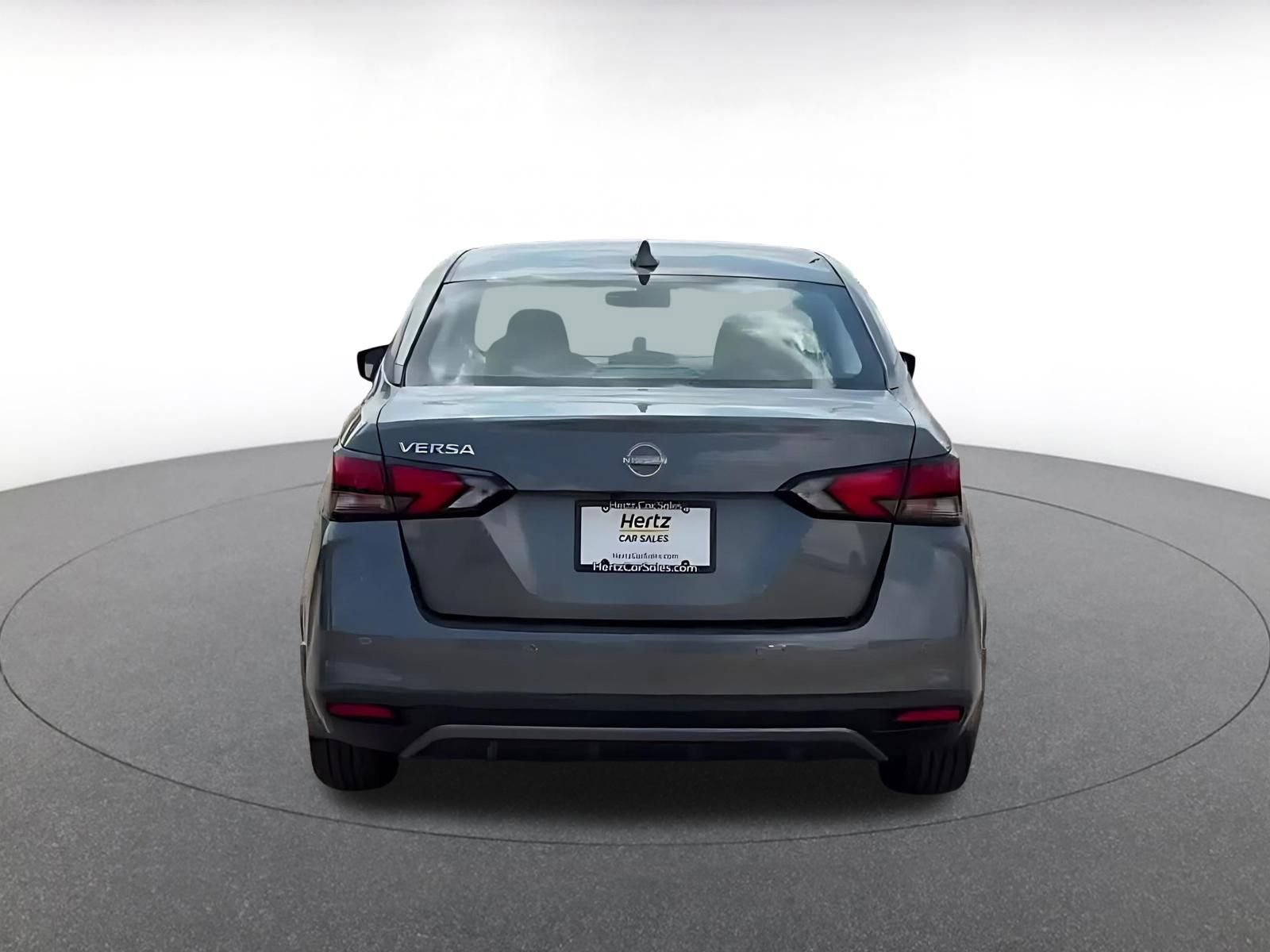 Used 2025 Nissan Versa SV w/ Trunk Package image 10