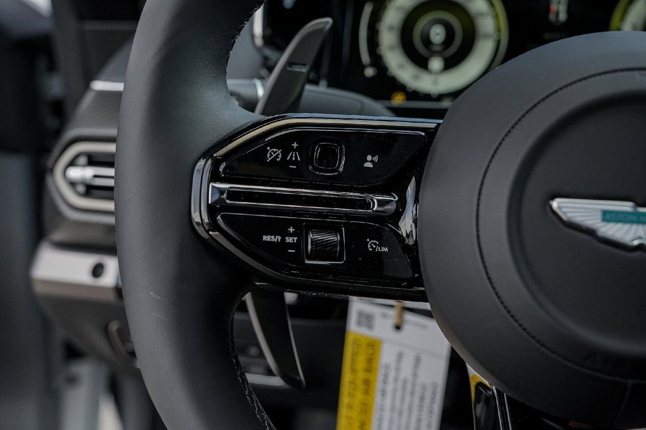 New 2026 Aston Martin V8 Vantage Coupe image 25