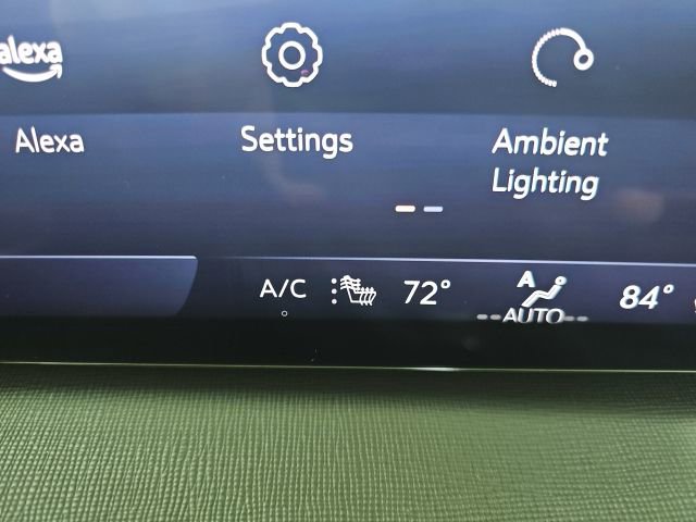 Used 2025 Buick Enclave Preferred image 24