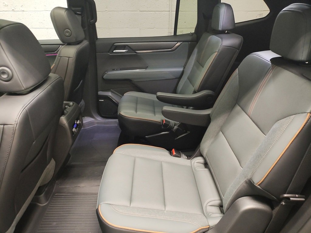 New 2026 GMC Acadia AT4 w/ Luxury Package image 28