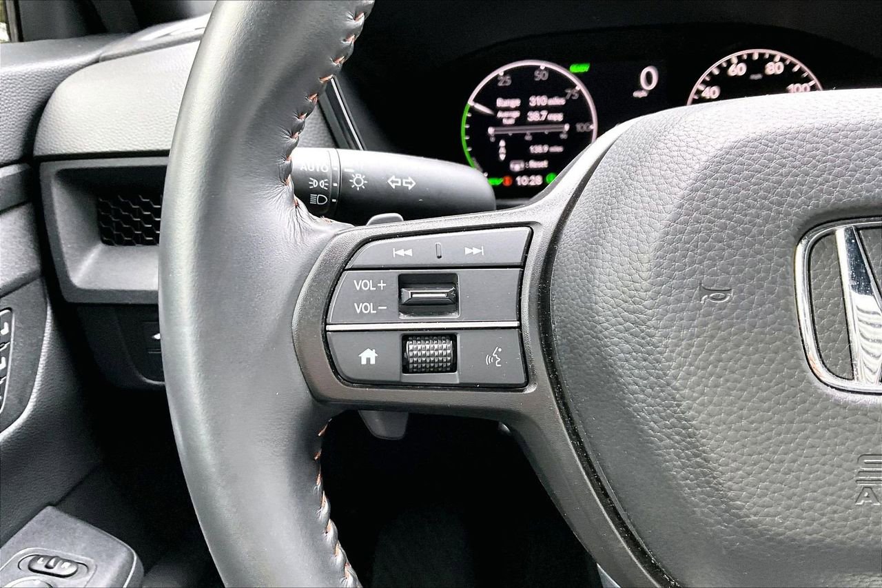 Used 2025 Honda CR-V Sport-L image 28
