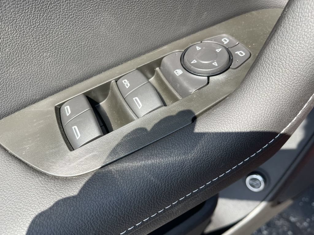 New 2026 Chevrolet Blazer LT w/ Convenience Package FWD image 13