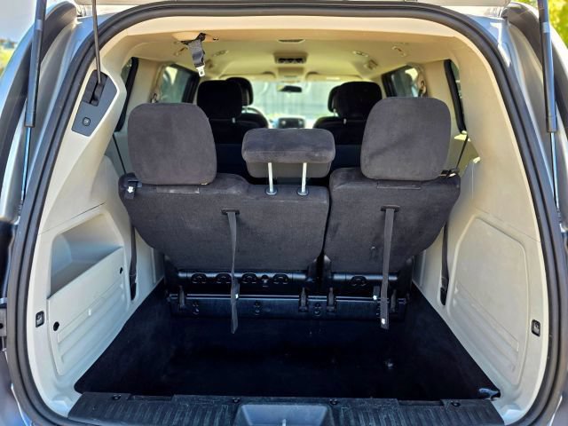 Used 2013 Dodge Grand Caravan SXT FWD image 53