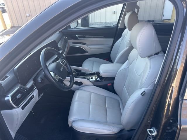 Used 2023 Kia Telluride SX image 8