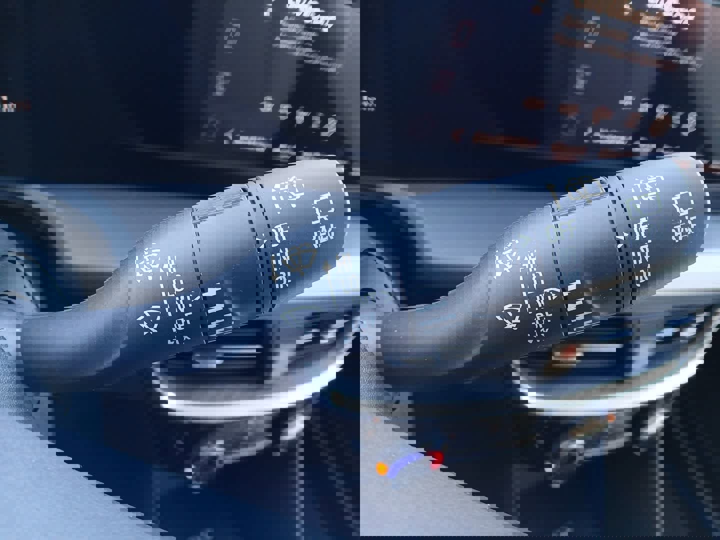 Used 2024 Buick Encore GX Sport Touring w/ Experience Buick Package image 23