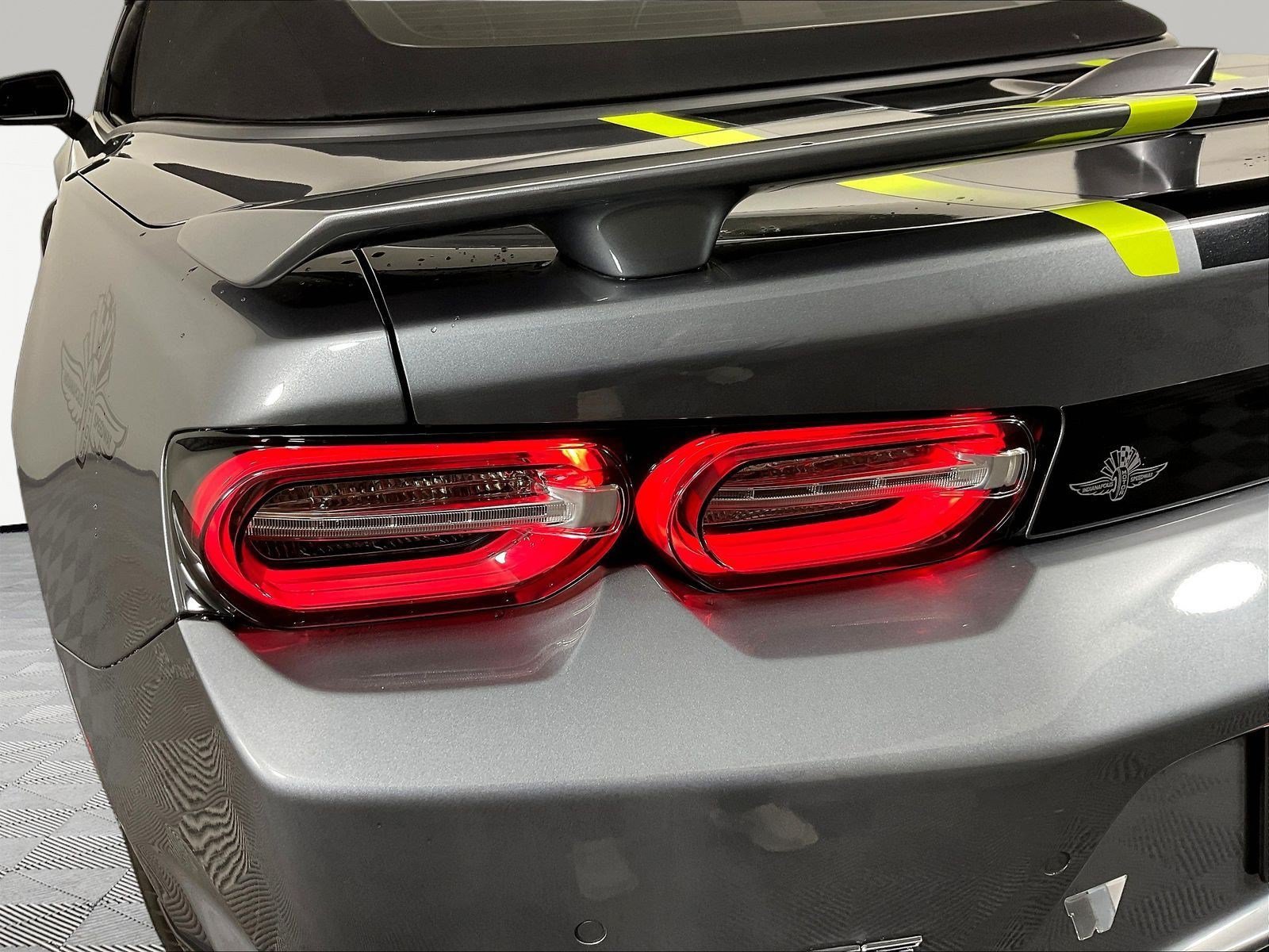 Used 2021 Chevrolet Camaro SS RWD image 22