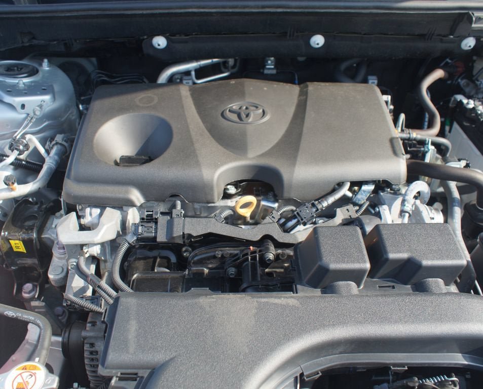 Used 2025 Toyota RAV4 XLE AWD/4WD image 27