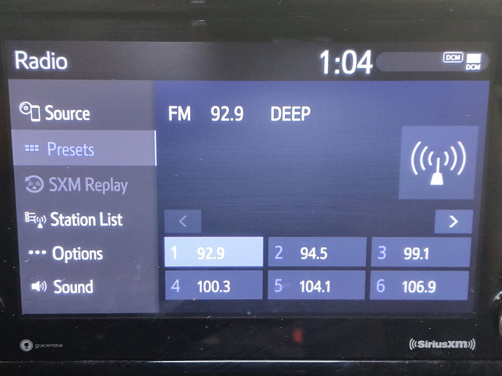 Used 2021 Toyota Corolla LE FWD image 25
