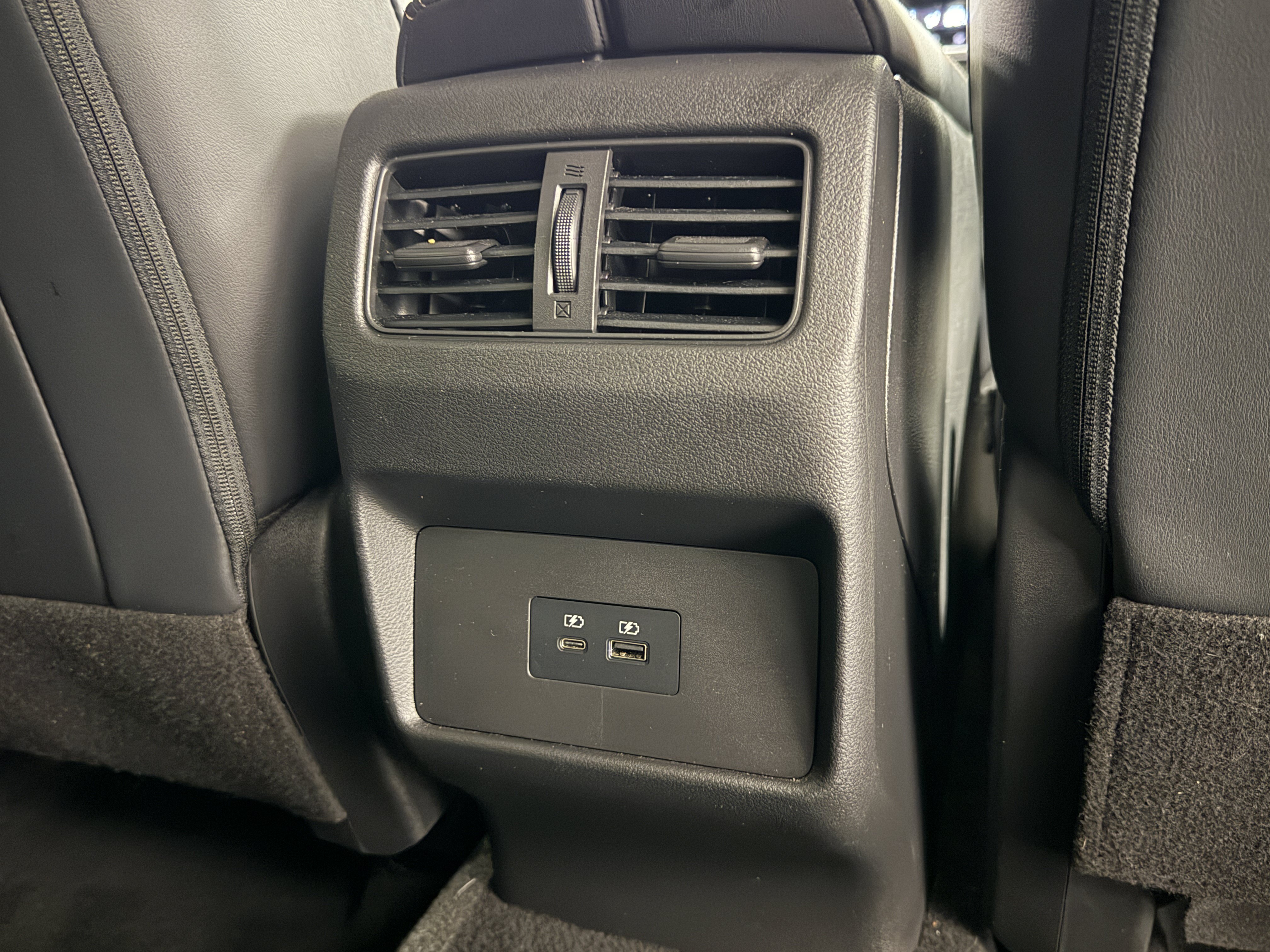 Used 2023 Nissan Rogue SV w/ SV Premium B Package AWD/4WD image 21