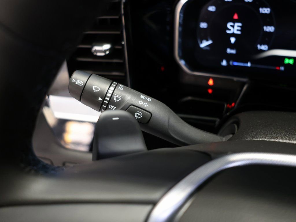 New 2026 GMC Sierra 1500 Elevation w/ Preferred Package image 18