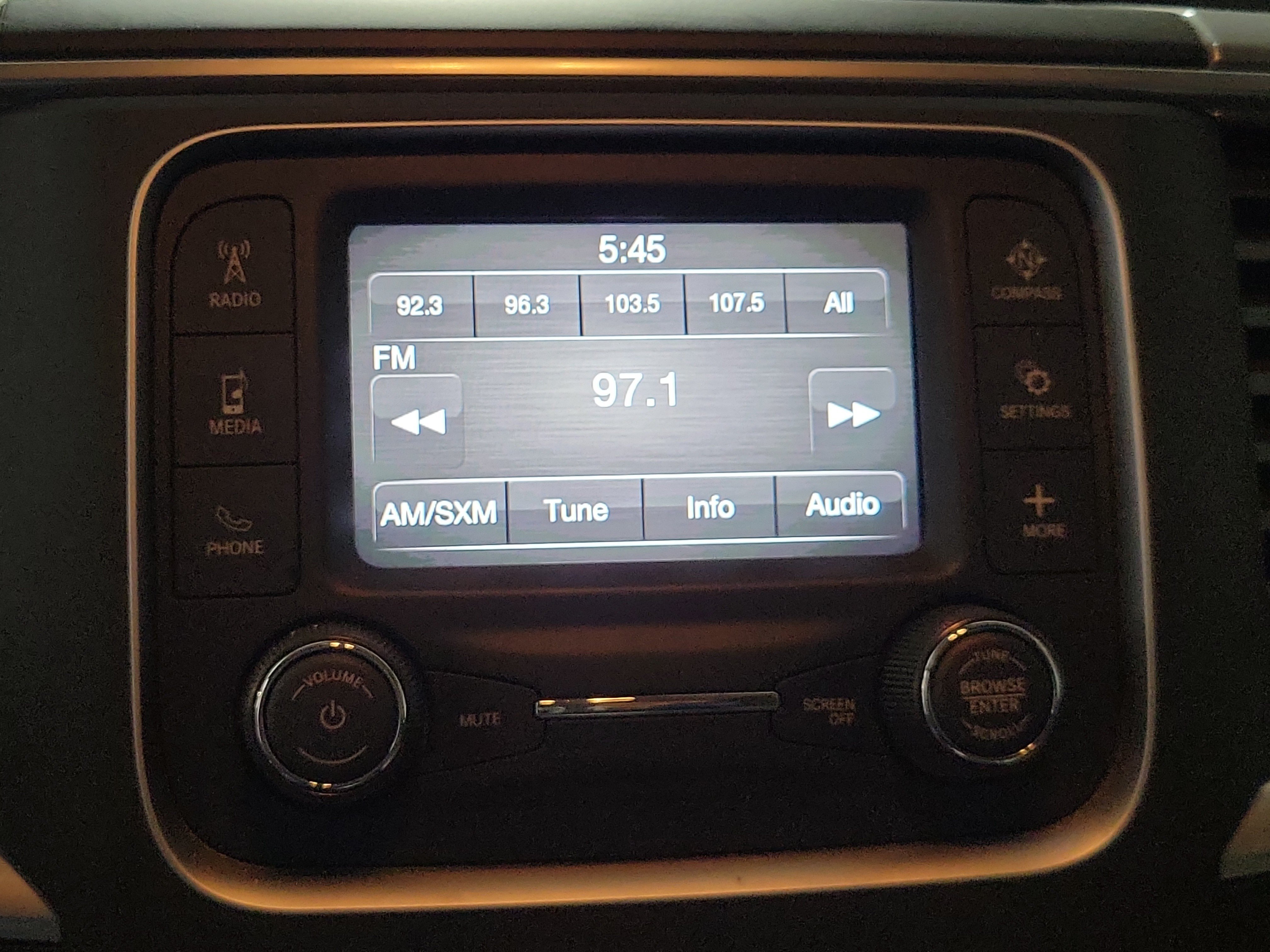 Used 2024 RAM 1500 Classic SLT AWD/4WD image 27