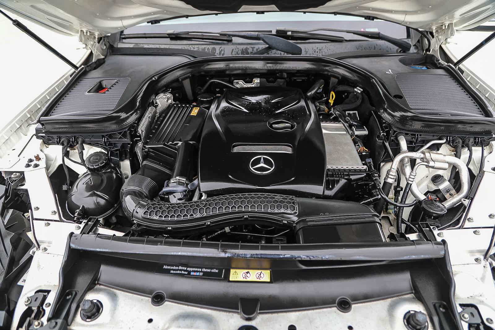 Used 2016 Mercedes-Benz GLC 300 image 26