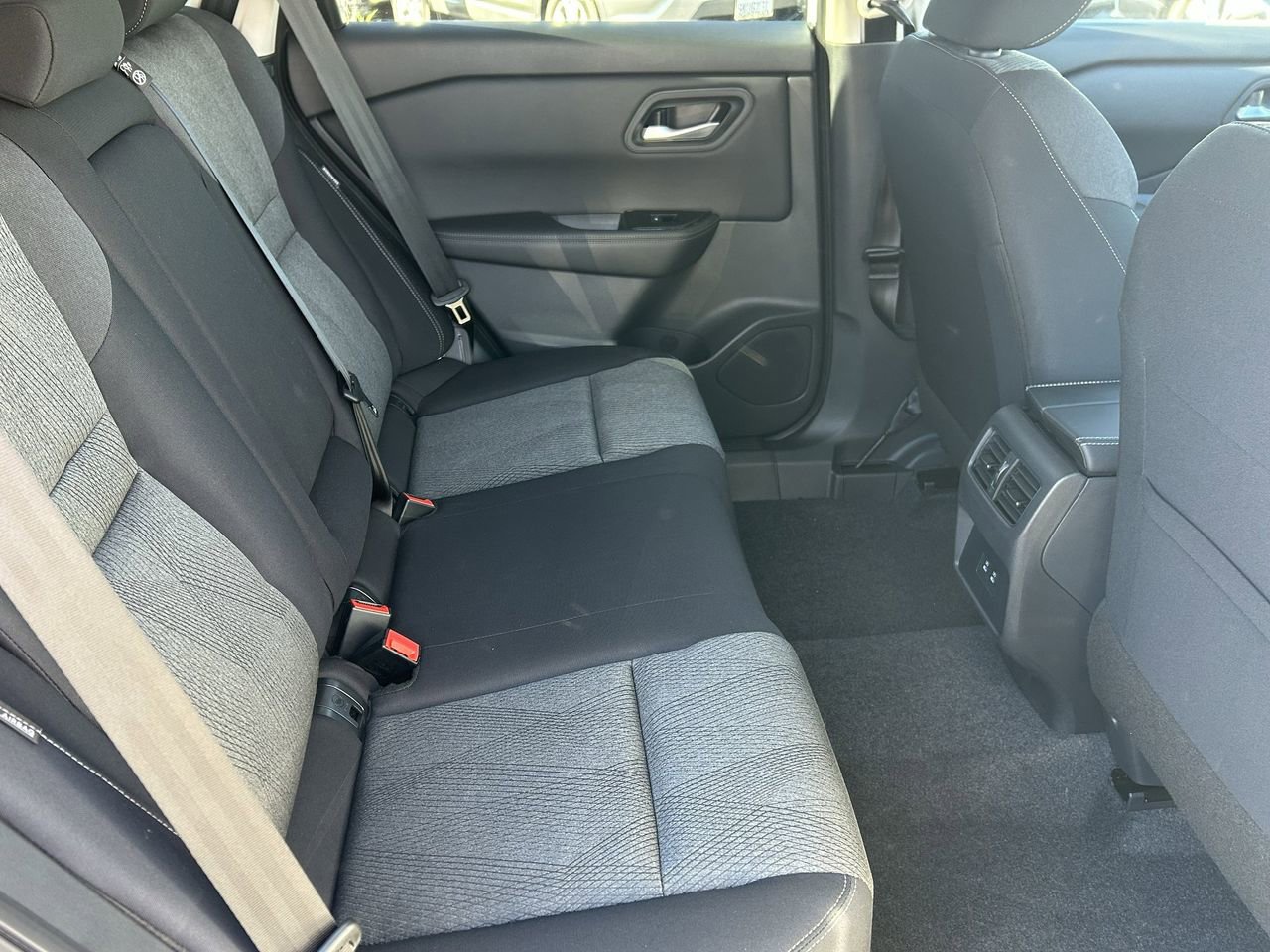 New 2026 Nissan Rogue SV FWD image 16