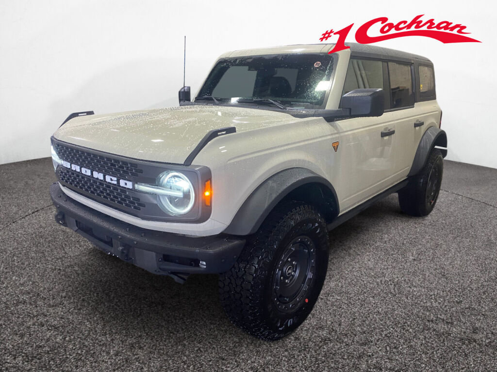 New 2025 Ford Bronco Badlands w/ Sasquatch Package image 3