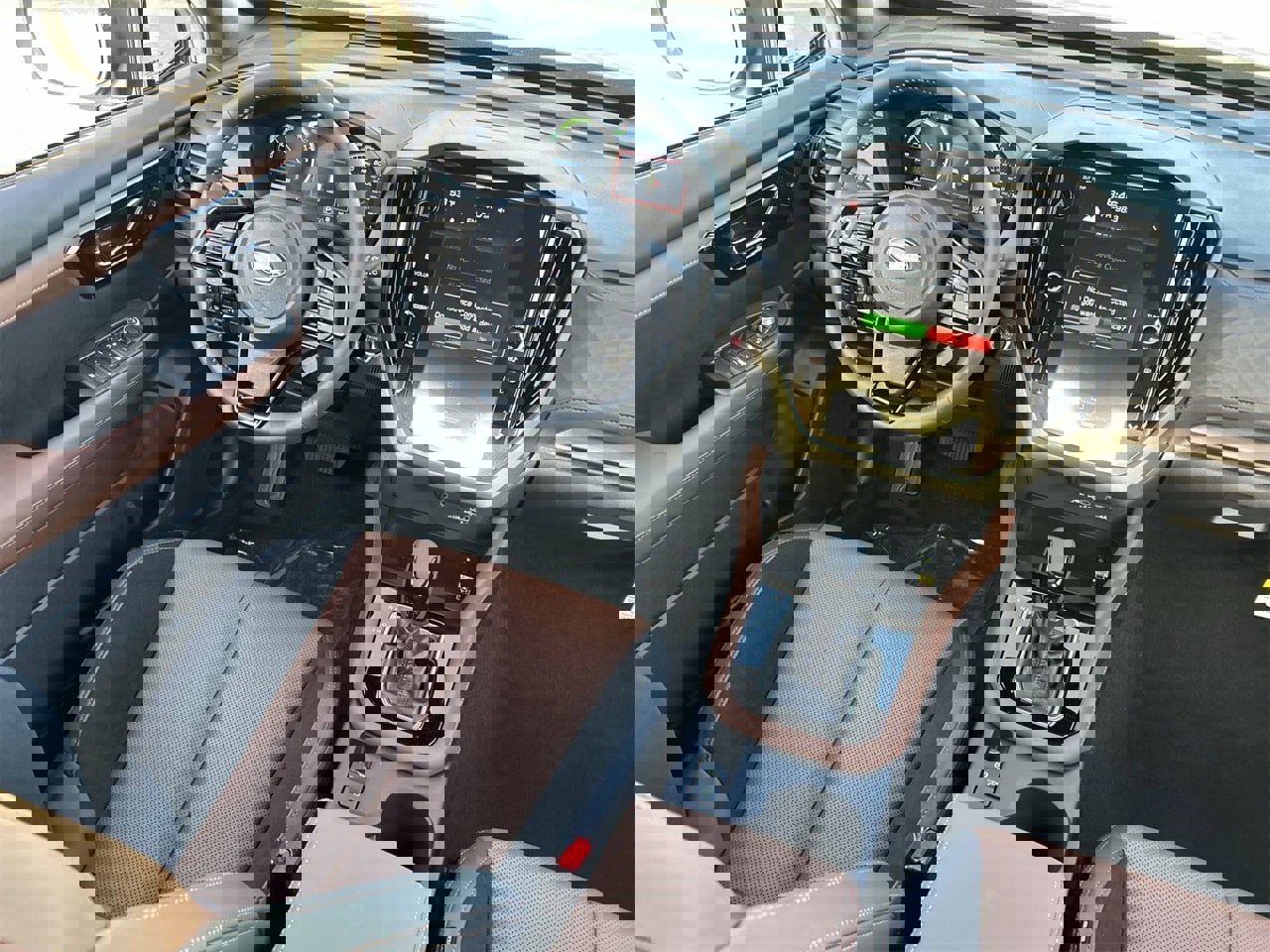 New 2025 Subaru Forester Touring image 10