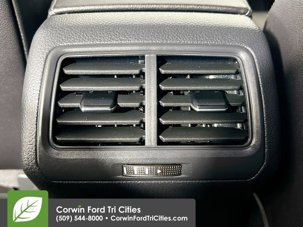 Used 2019 Volkswagen Golf R 4-Door image 29